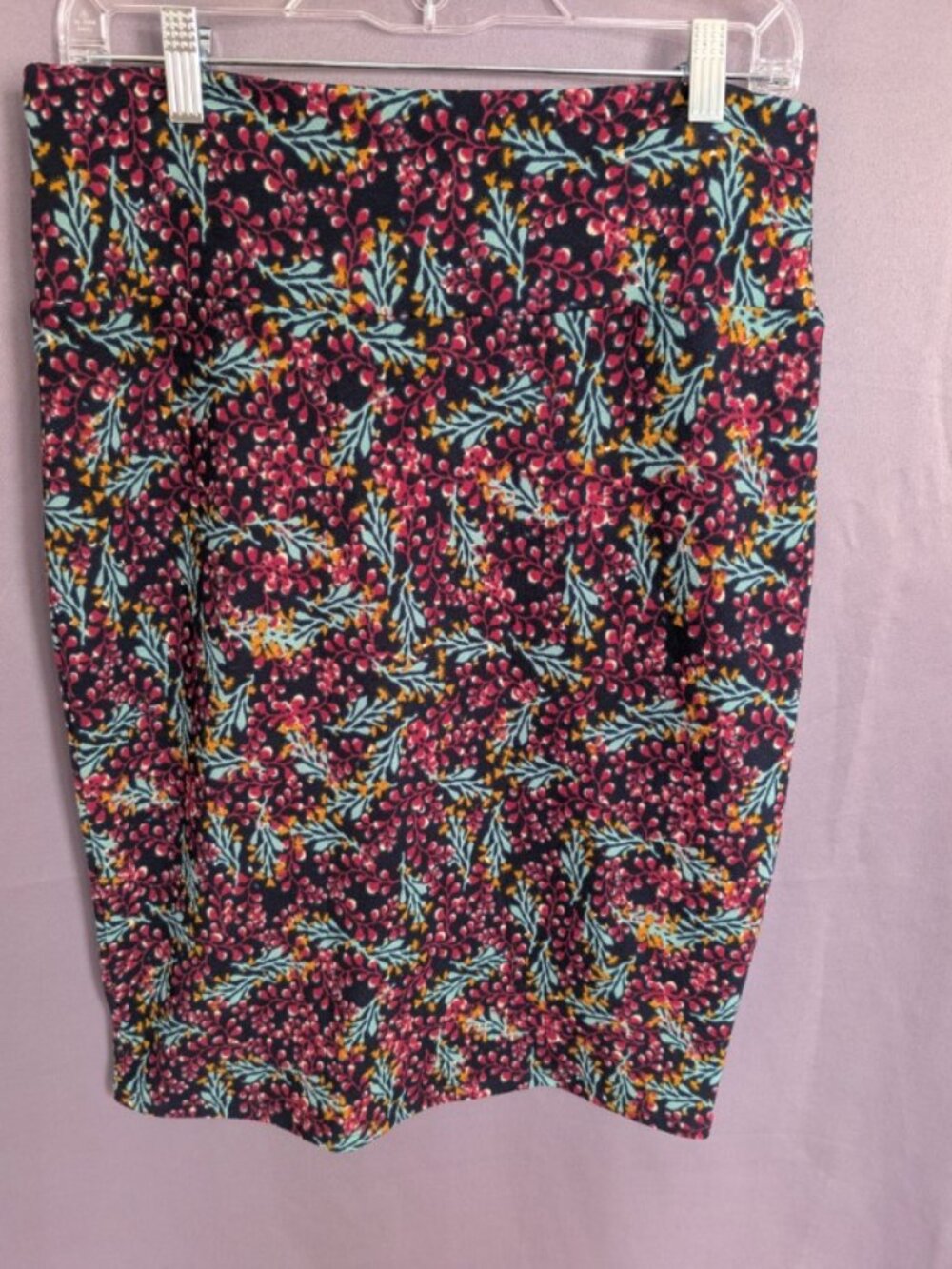 LuLaRoe Winter Patterned Skirt Size M
